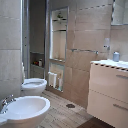 Apartment Panariello A Portamedina Naples